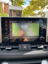 Cargar imagen en el visor de la galería, TOYOTA Rav4 2.5l 220H Advance
