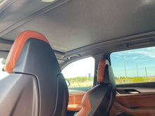 Cargar imagen en el visor de la galería, BMW X3 M Competition