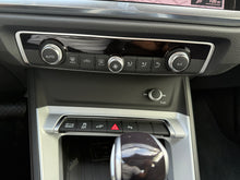 Cargar imagen en el visor de la galería, AUDI Q3 45 TFSI e 180kW 245CV S tronic