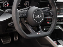 Cargar imagen en el visor de la galería, AUDI S3