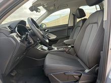 Cargar imagen en el visor de la galería, AUDI Q3 45 TFSI e 180kW 245CV S tronic