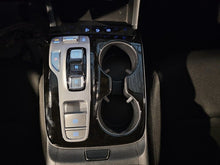 Cargar imagen en el visor de la galería, HYUNDAI TUCSON 1.6 TGDI PHEV 195kW Style Auto 4x4
