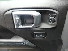 Cargar imagen en el visor de la galería, JEEP Wrangler 4p 2.0 380CV Rubicon 8ATX E6D
