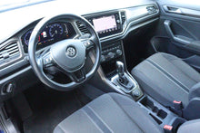 Cargar imagen en el visor de la galería, VOLKSWAGEN T-Roc Sport 2.0 TDI 110kW 150CV 4 Motion DSG 5p.
