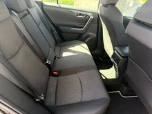 Cargar imagen en el visor de la galería, TOYOTA Rav4 2.5l 220H Advance
