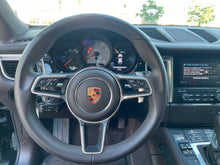 Cargar imagen en el visor de la galería, PORSCHE Macan Macan S
