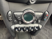 Cargar imagen en el visor de la galería, MINI MINI John Cooper Works Cabrio
