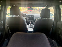 Cargar imagen en el visor de la galería, VOLKSWAGEN Golf GTI TCR 2.0 TSI 213kW290CV DSG
