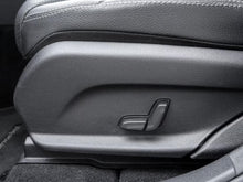 Cargar imagen en el visor de la galería, MERCEDES-BENZ EQC EQC 400 4MATIC
