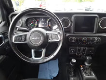 Cargar imagen en el visor de la galería, JEEP Wrangler 4p 2.0 380CV Sahara 8ATX E6D
