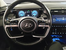 Cargar imagen en el visor de la galería, HYUNDAI Tucson 1.6 TGDI PHEV Style Auto 4x4
