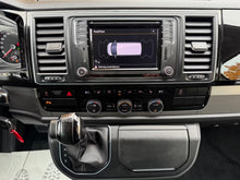 Cargar imagen en el visor de la galería, VOLKSWAGEN California Beach 2.0 TDI 150KW204CV BMT DSG 4Mot
