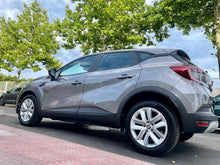Cargar imagen en el visor de la galería, RENAULT Captur evolution TCe GPF

