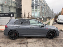 Cargar imagen en el visor de la galería, VOLKSWAGEN Golf GTI 2.0 TSI DSG
