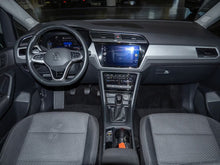 Cargar imagen en el visor de la galería, VOLKSWAGEN Touran Advance 1.5 TSI
