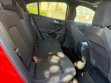 Cargar imagen en el visor de la galería, FORD Focus 2.0 Ecoblue 110kW STLine
