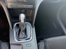 Cargar imagen en el visor de la galería, RENAULT Megane Bose Tce GPF 103 kW 140CV EDC
