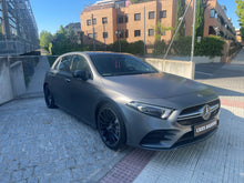 Cargar imagen en el visor de la galería, MERCEDES-BENZ Clase A MercedesAMG A 35 4MATIC 5p.
