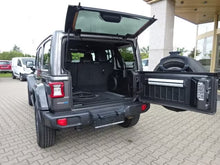 Cargar imagen en el visor de la galería, JEEP Wrangler 4p 2.0 380CV Sahara 8ATX E6D

