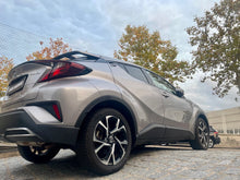 Cargar imagen en el visor de la galería, TOYOTA C-HR 2.0 180H Advance
