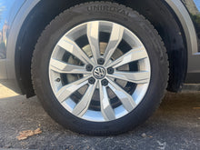 Cargar imagen en el visor de la galería, VOLKSWAGEN T-Roc Sport 2.0 TDI 4 Motion DSG
