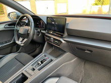 Cargar imagen en el visor de la galería, CUPRA León 1.4 eHybrid 180kW 245CV DSG
