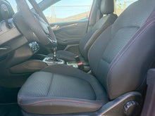 Cargar imagen en el visor de la galería, FORD Focus 2.0 Ecoblue 110kW STLine
