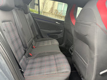 Cargar imagen en el visor de la galería, VOLKSWAGEN Golf GTI 2.0 TSI DSG
