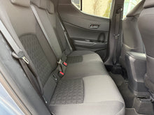 Cargar imagen en el visor de la galería, TOYOTA C-HR 2.0 180H Advance
