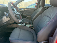 Cargar imagen en el visor de la galería, FORD Focus 2.0 Ecoblue 110kW STLine
