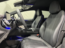 Cargar imagen en el visor de la galería, MERCEDES-BENZ EQE EQE 300 Edition
