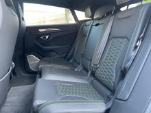Cargar imagen en el visor de la galería, LAMBORGHINI Urus 4.0 V8 S
