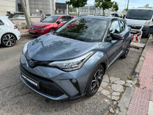 Cargar imagen en el visor de la galería, TOYOTA C-HR 2.0 180H Advance
