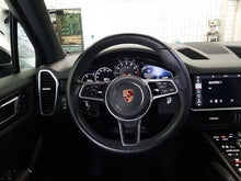 Cargar imagen en el visor de la galería, PORSCHE CAYENNE 3.0
